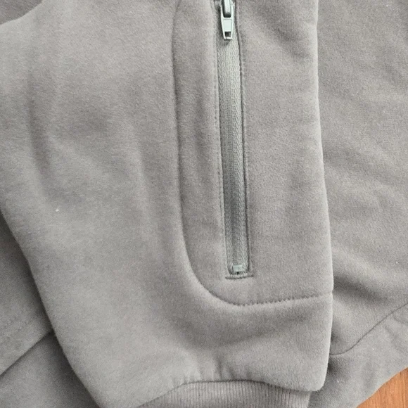 Comfrt Label Unisex Charcoal Utility Hoodie - Picture 3 of 8